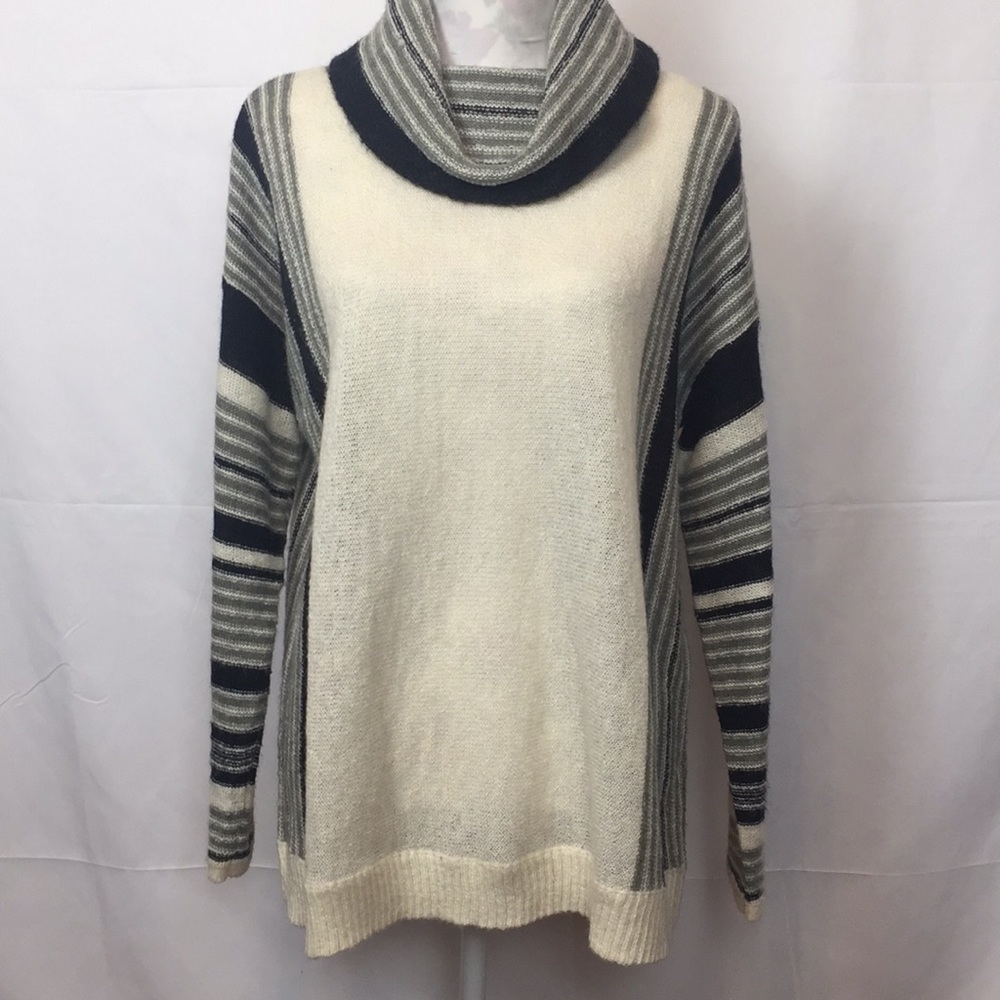 Ladies Chaps Beige/Strip Knit Sweater